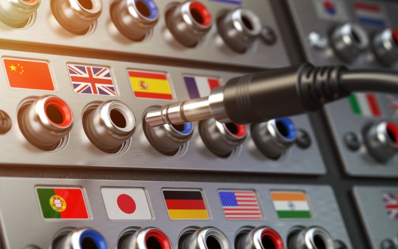 translation-services-translate-languages-audio-aux-plug-min
